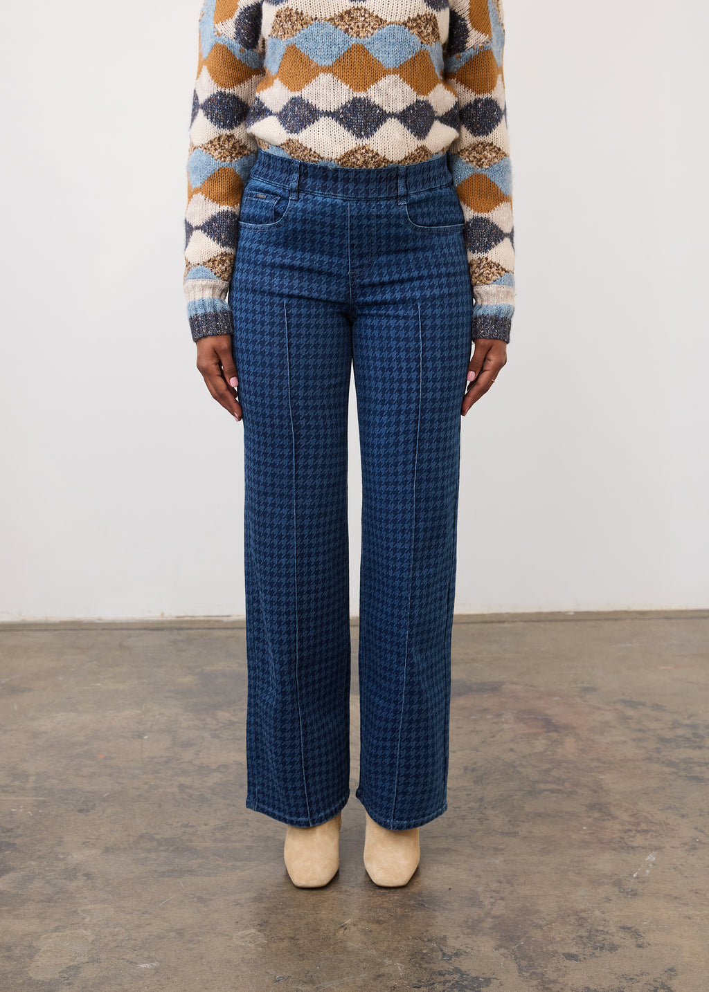 Pull-On Straight Leg, Houndstooth