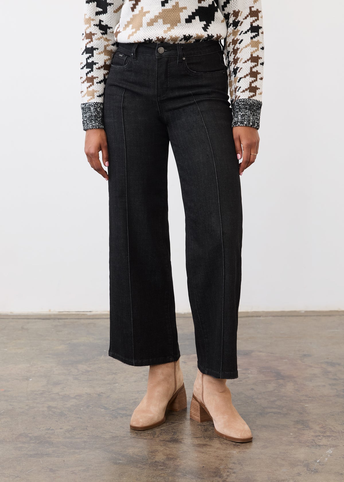 Olivia Pintuck Wide Leg, Deep Black