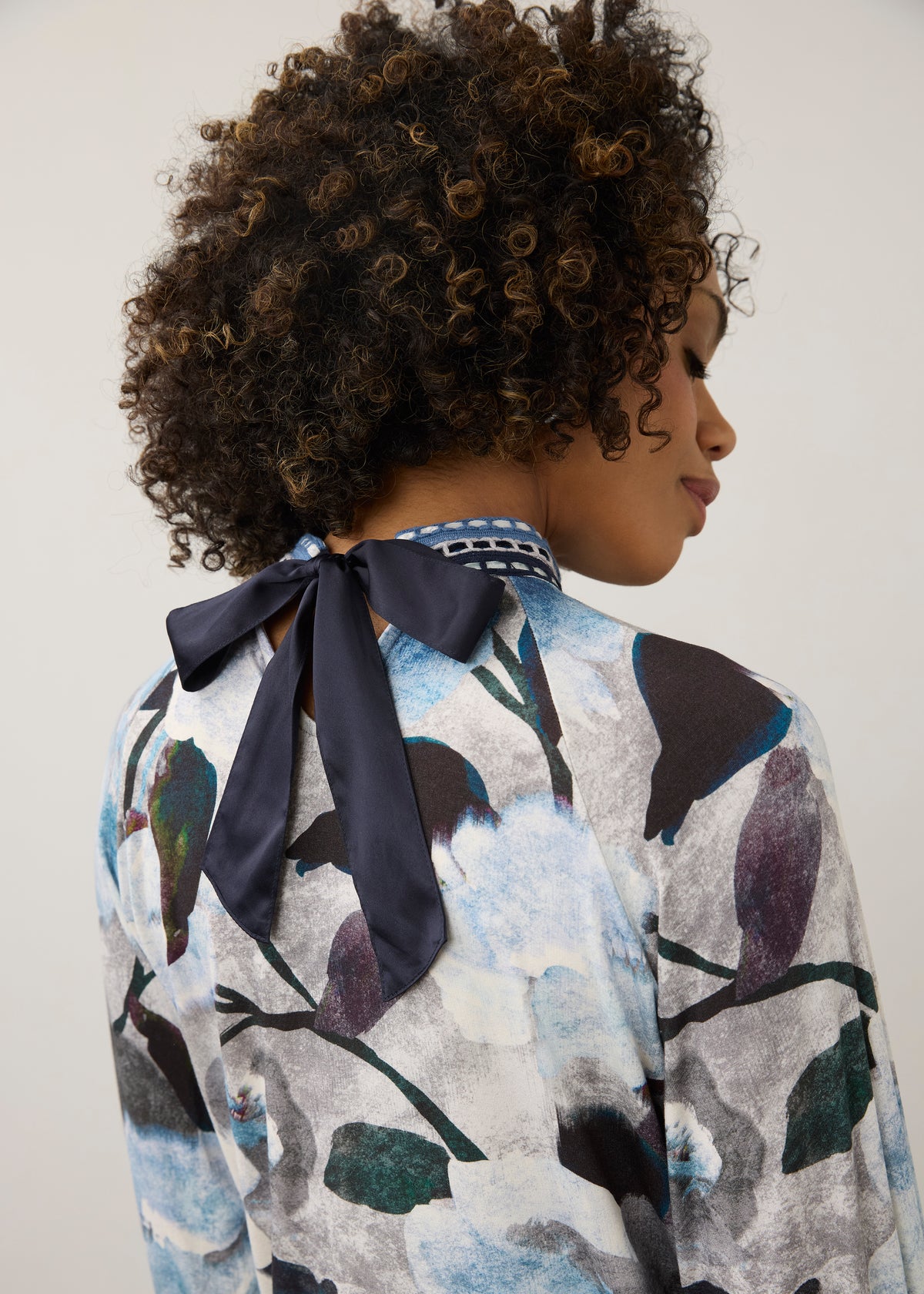 Bow Back Neck Top, De Winter Floral, alternate view