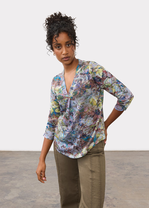 3/4 Sleeve V Neck Top, Renaissance Bouquet